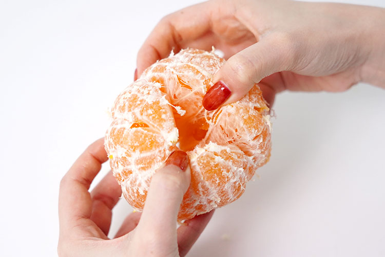 一房ずつバラして、濃厚な果汁を堪能